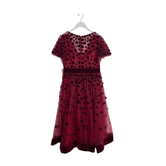 Mac Duggal 67854 Floral Embellished Butterfly Sleeve Velvet Hem Dress Size 10 - Picture 5 of 7